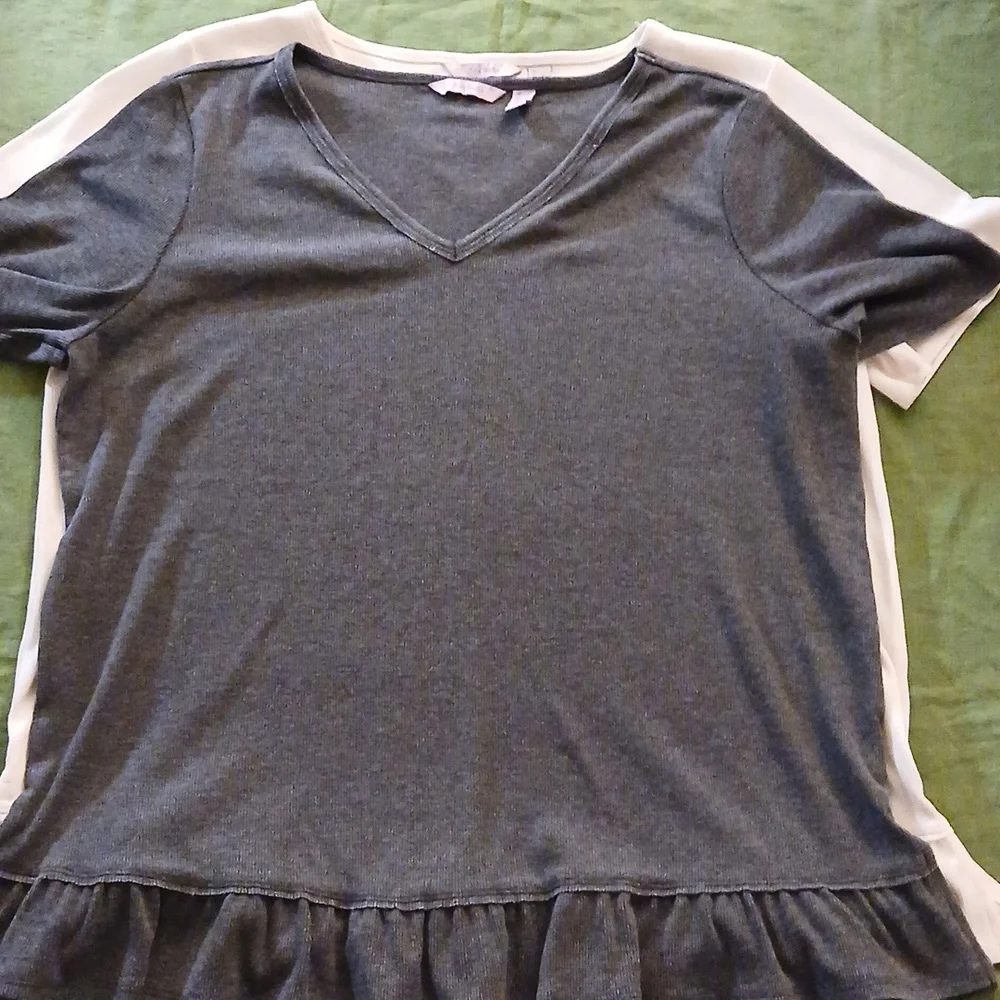 AnyBody Gray and White Tops Set - Picture 4 of 9